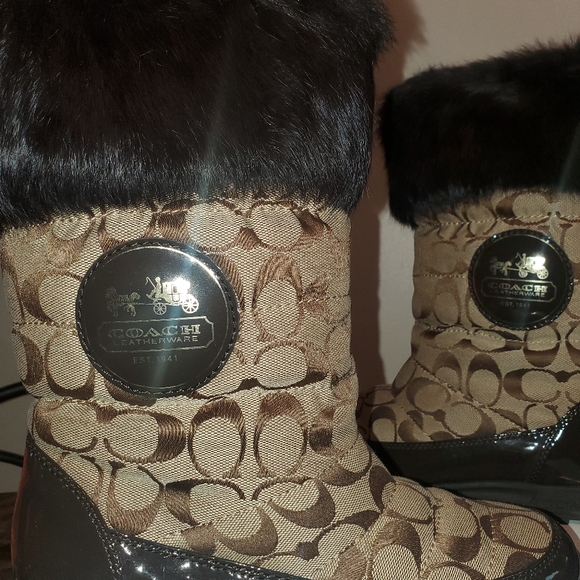 Authentic Coach Joyous Snow Boots - Picture 3 of 6